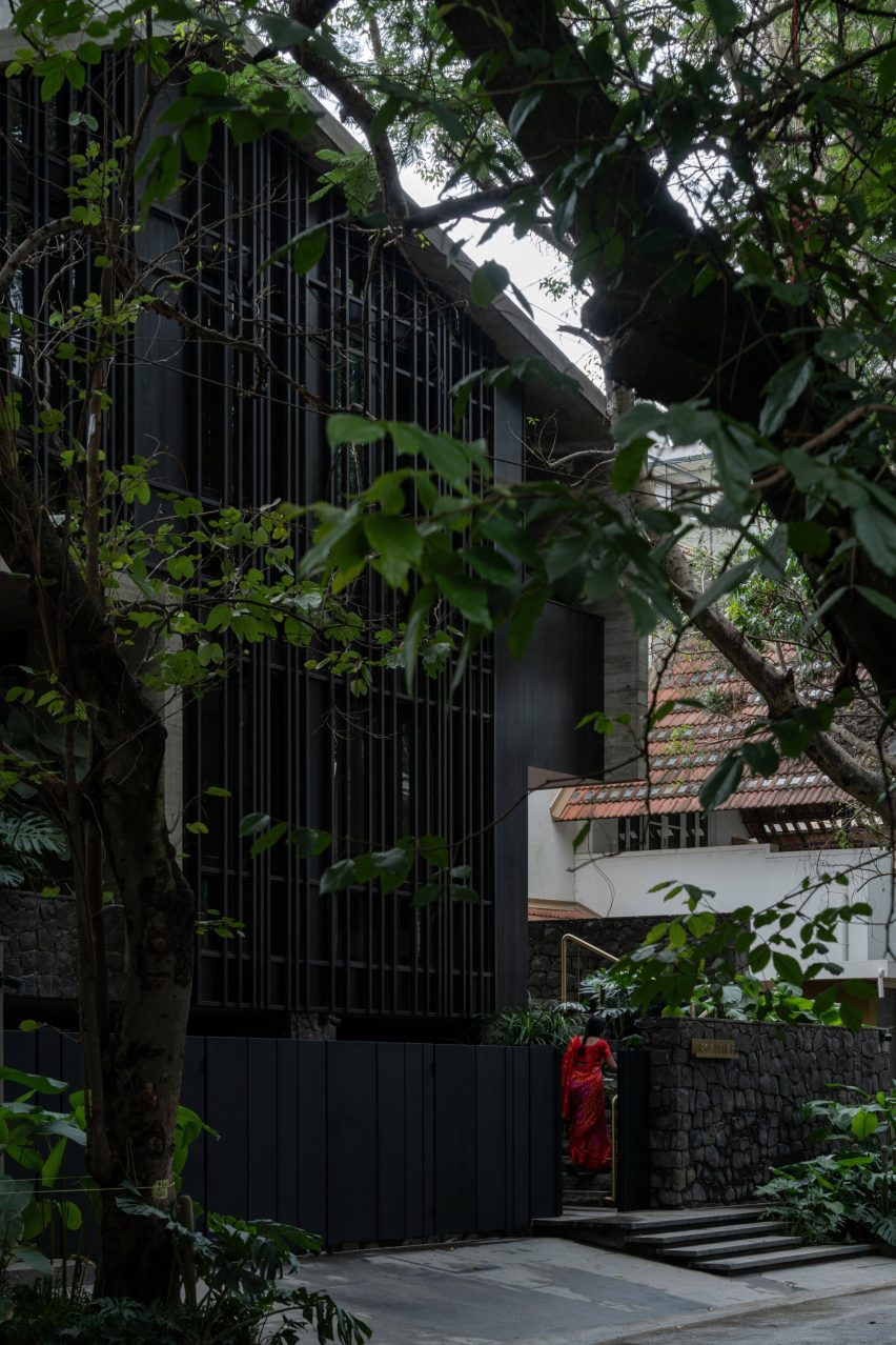 House of Shadows by Cadence Architects