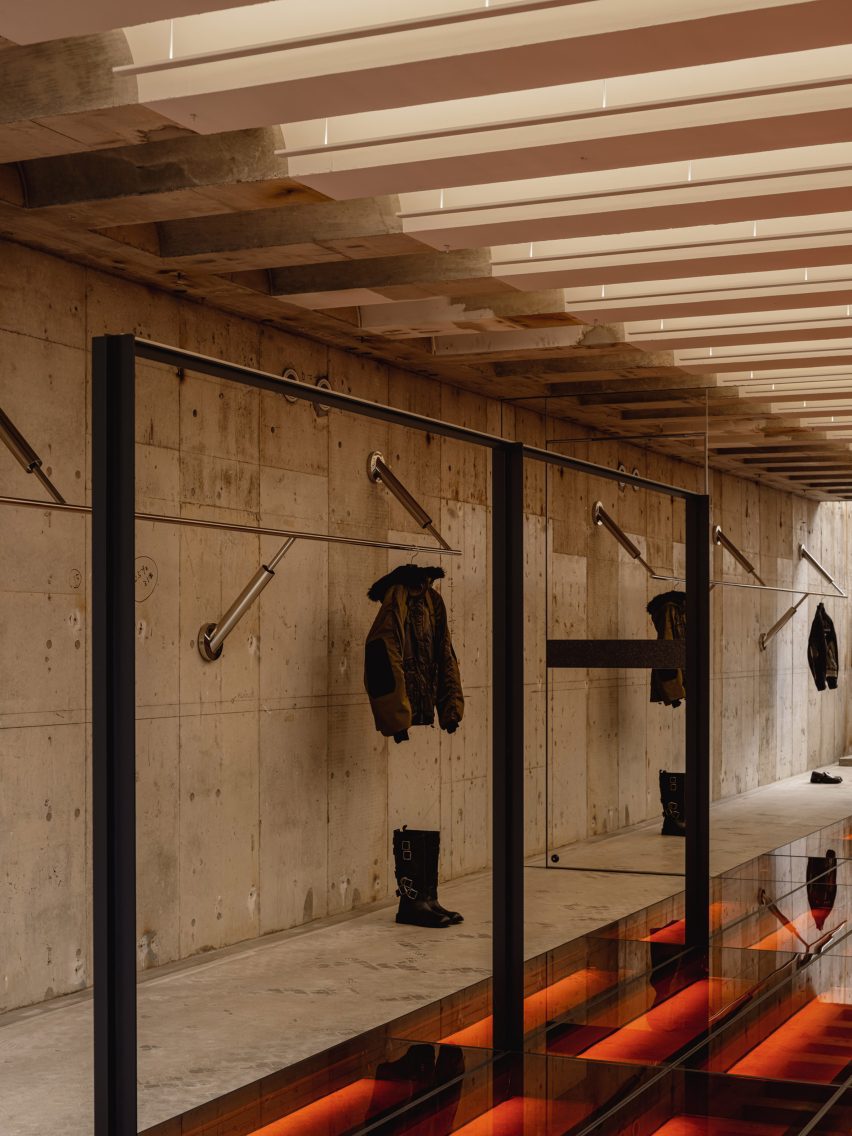 Andersson Bell Tokyo by I IN