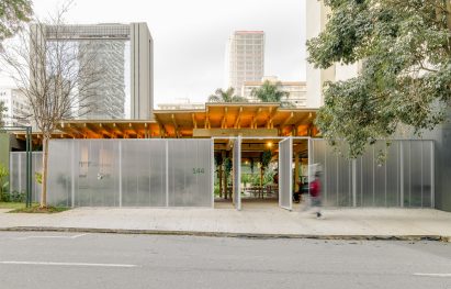 Glulam structure by Architects Office