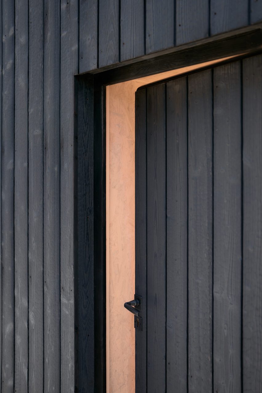 Quiet Retreat by Lechner & Lechner Architects
