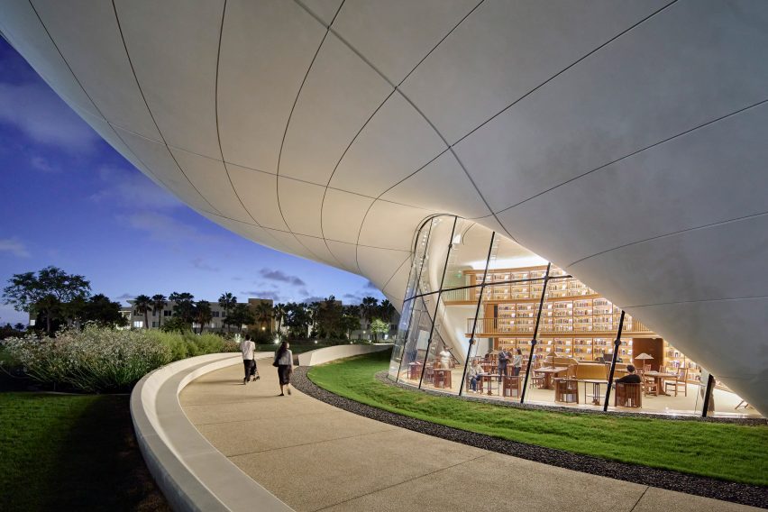 Lucas Museum by MAD finals