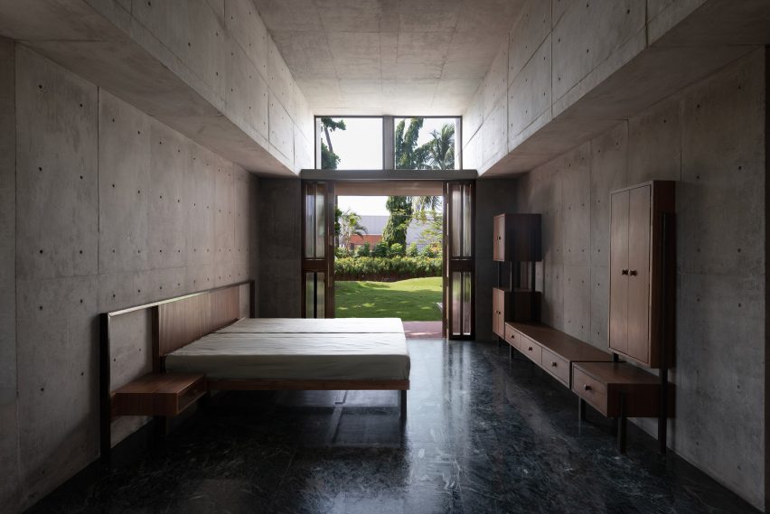 Monastic Field house in India by Roomoor