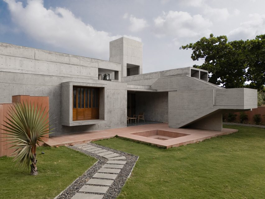 Monastic Field house in India by Roomoor