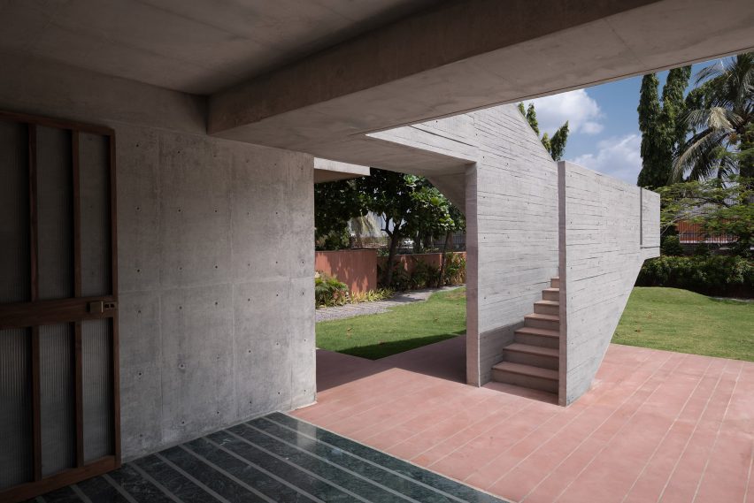 Monastic Field house in India by Roomoor