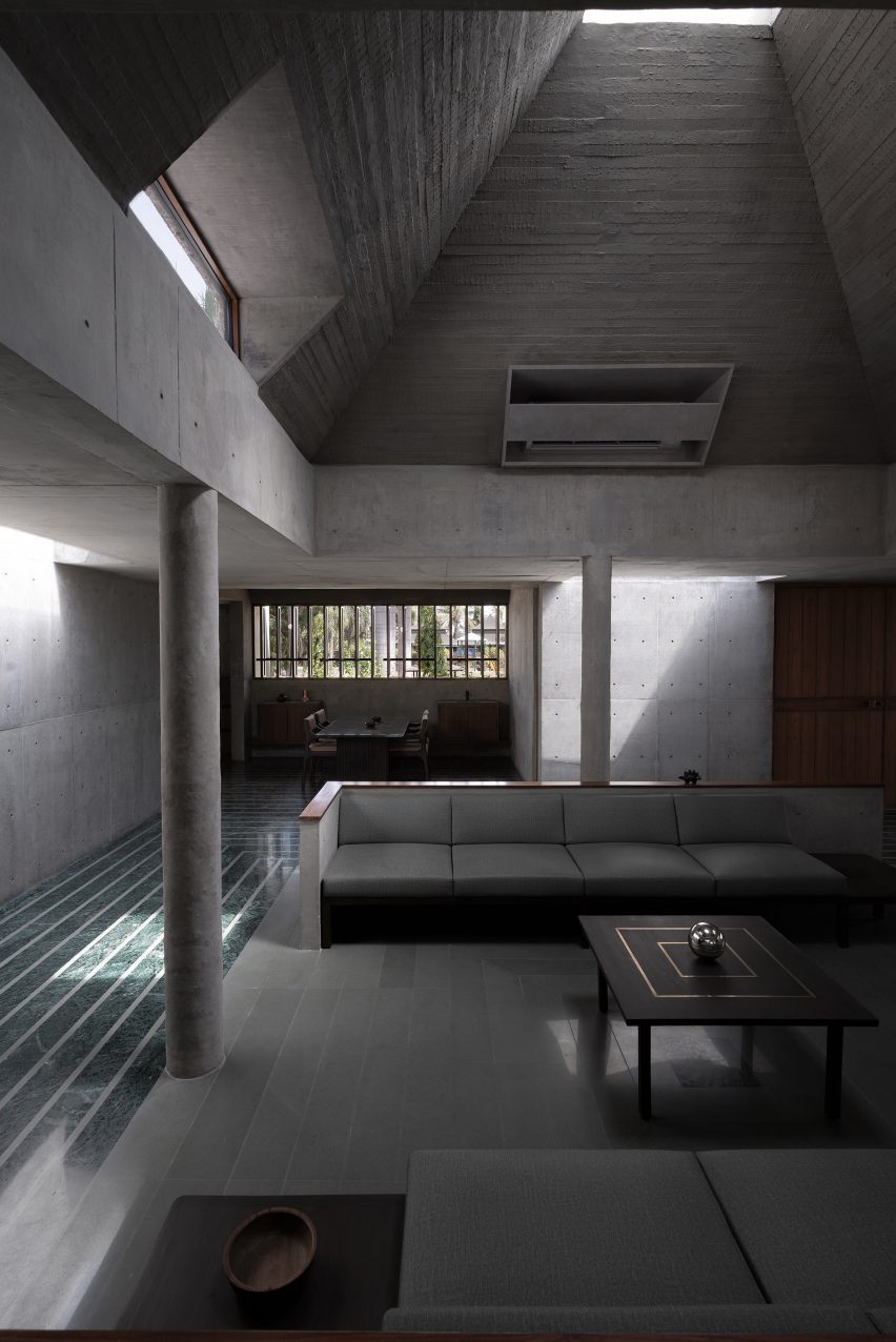 Monastic Field house in India by Roomoor