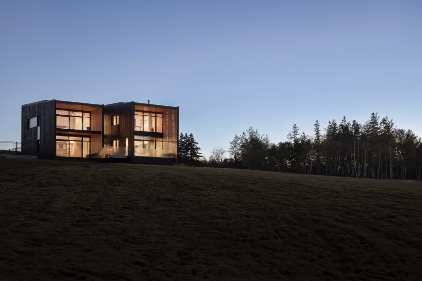 RHAD Architects Two Bay House