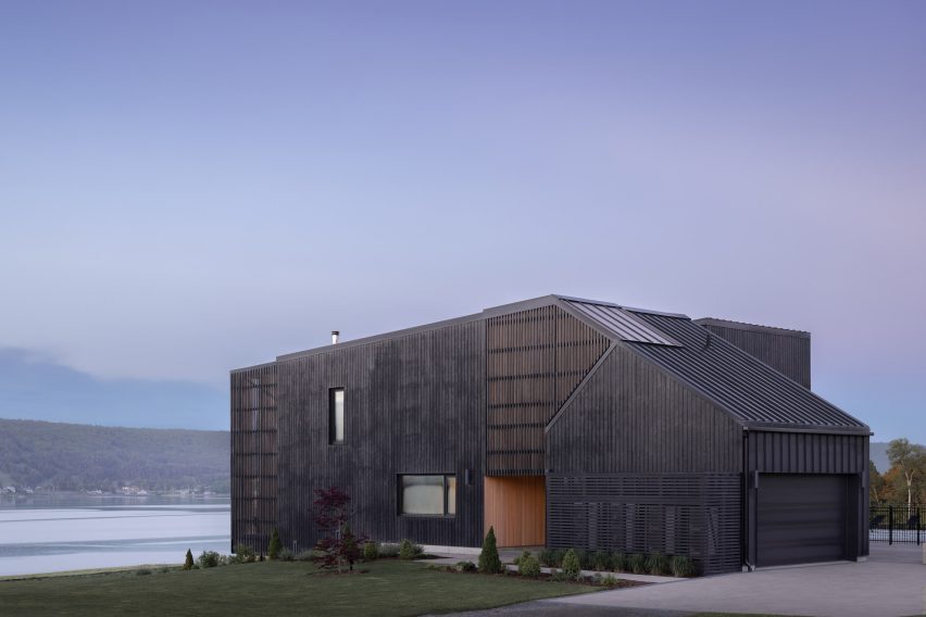 RHAD Architects Two Bay House