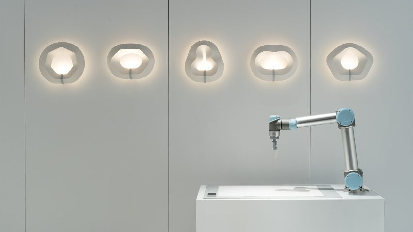 Tracks lamps by WINT Design Lab