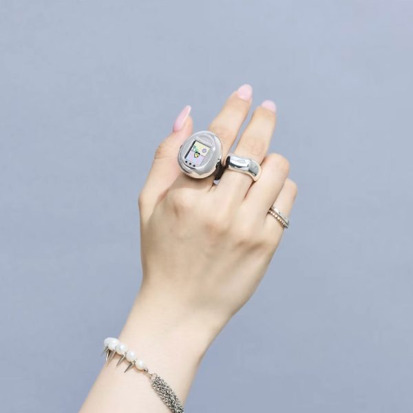 Tamagotchi ring
