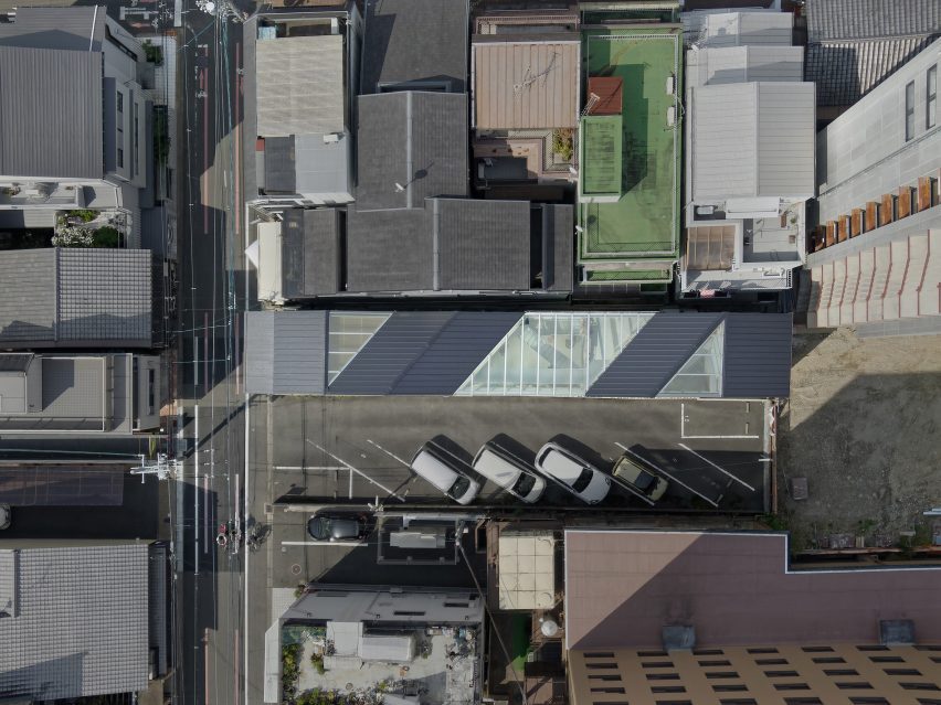 House and Studio in Kyoto by Tato Architects