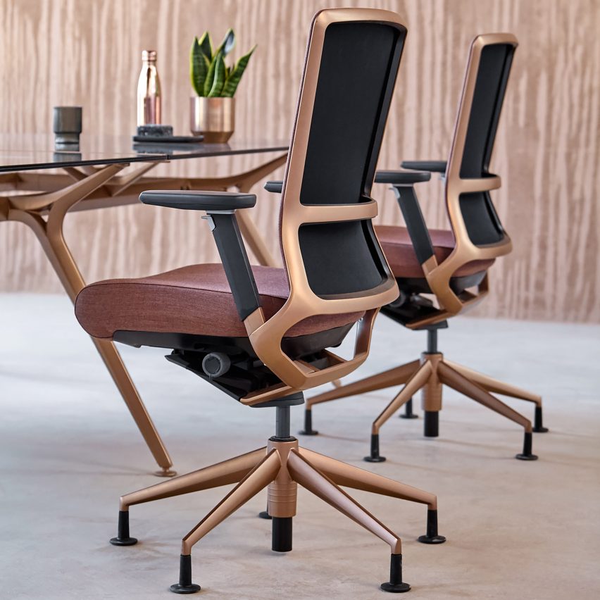 TNK500 Aurea task chair by Alegre Design for Actiu