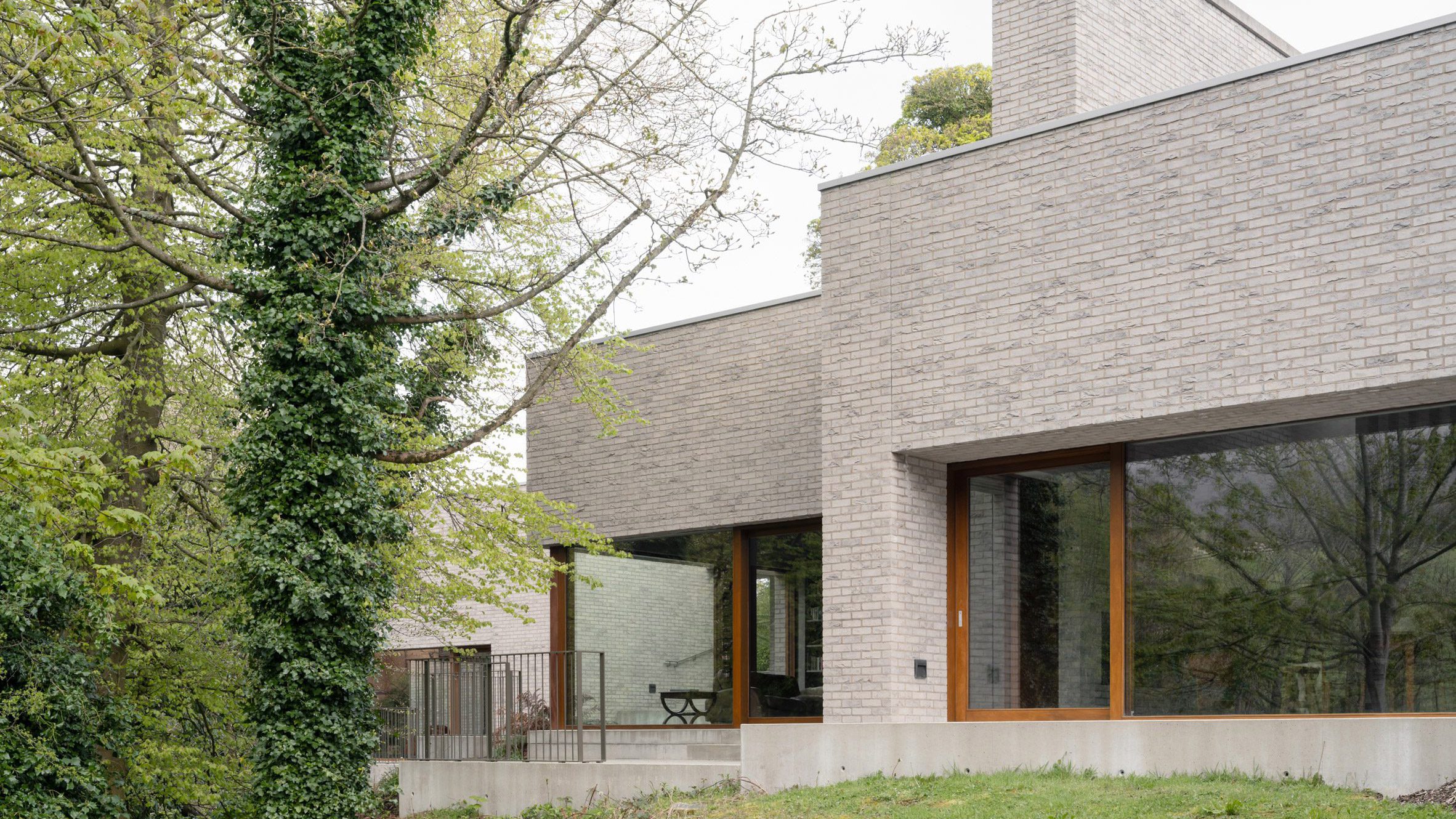 Dezeen's top five houses of September 2026