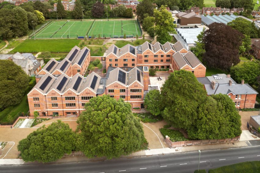 Winchester College boarding house by Stanton Williams