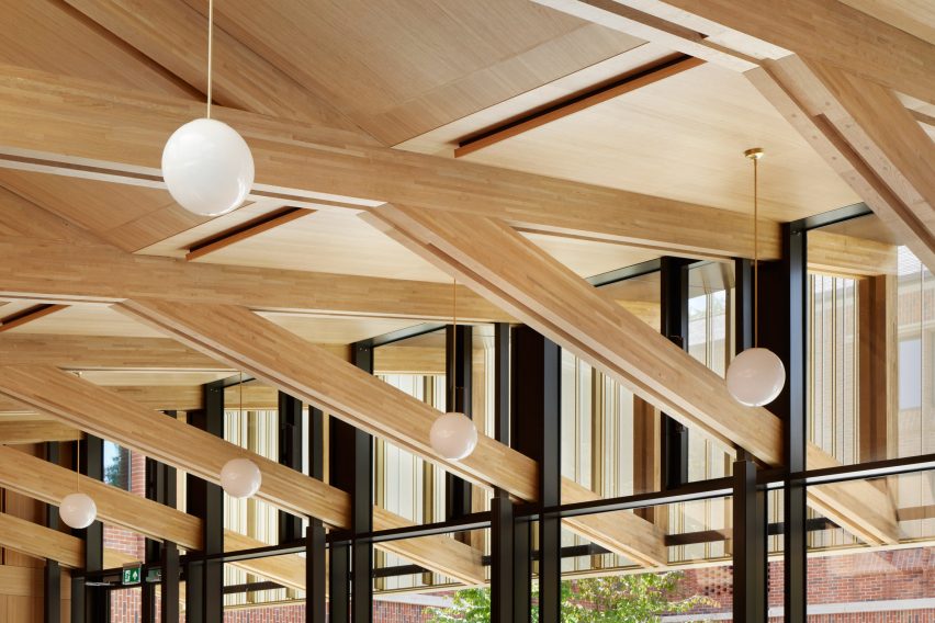 Winchester College boarding house by Stanton Williams