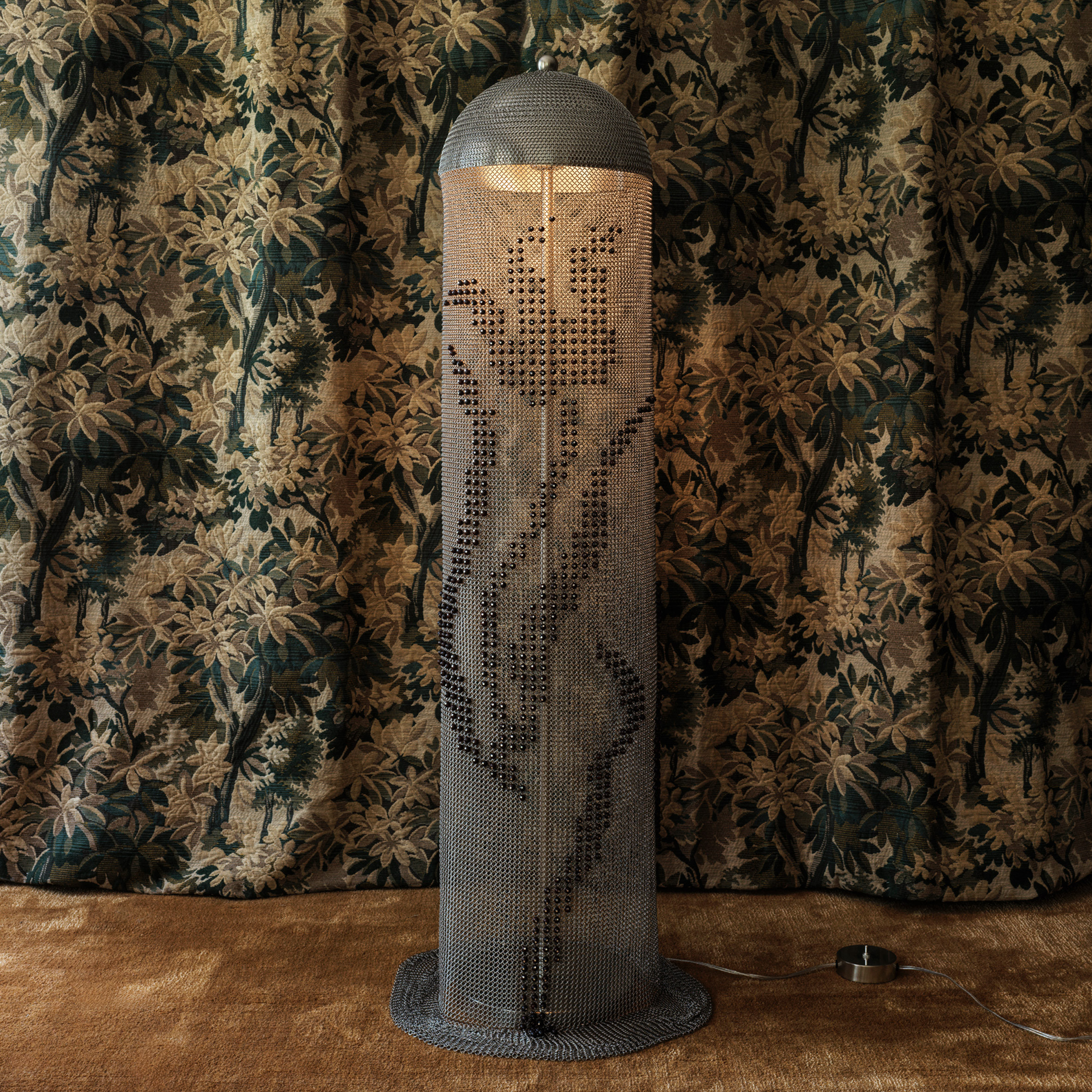 Wretched Flowers floor lamp