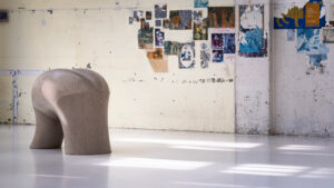Photo of seat by Aldo Bakker