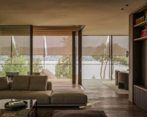 Think-Architecture-House-on-a-Slope