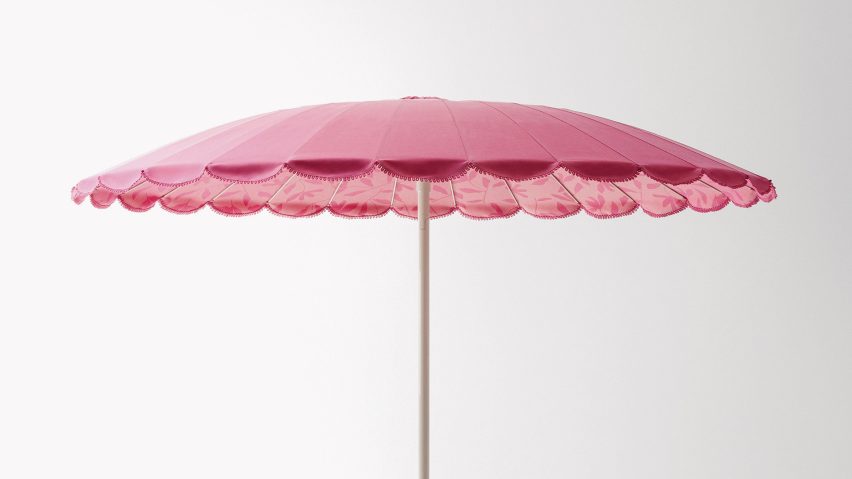 Bistrò parasol by Paola Lenti