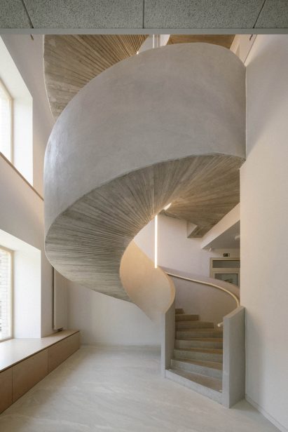 Concrete spiral staircase