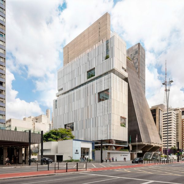 Itau Cultural design by Estudio Modulo