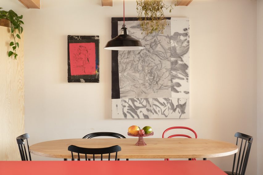 House with a Red Addition by Facha Architekti