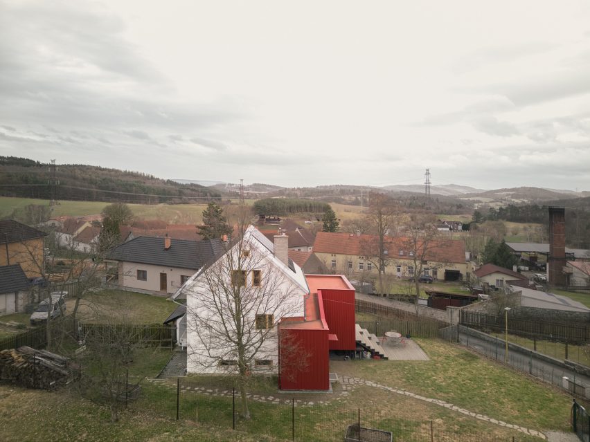 House with a Red Addition by Facha Architekti