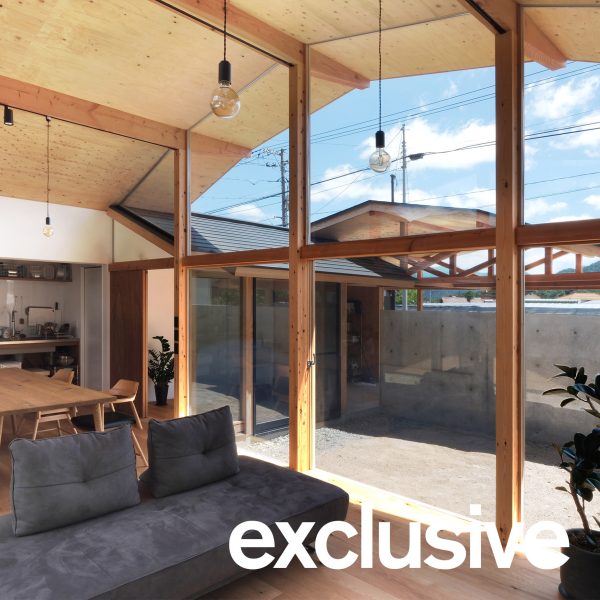 House in Yakami by Enter-Archi
