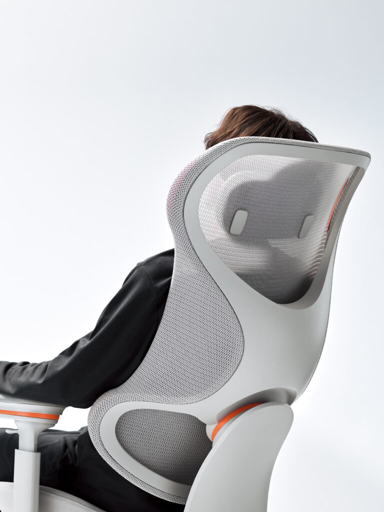 ingCloud task chair by Kokuyo