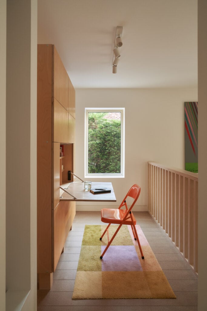 Deyne Avenue by Loader Monteith