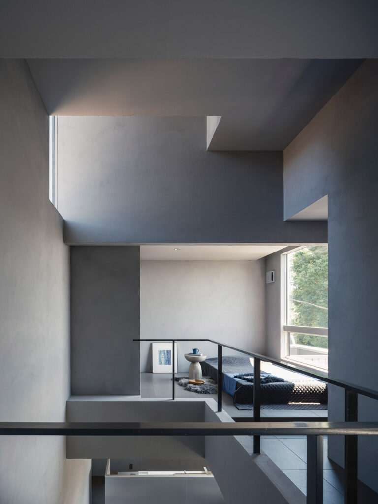 Minimalist House by FORM/Kouichi Kimura Architects