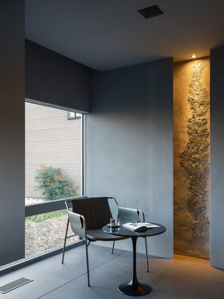 Minimalist House by FORM/Kouichi Kimura Architects