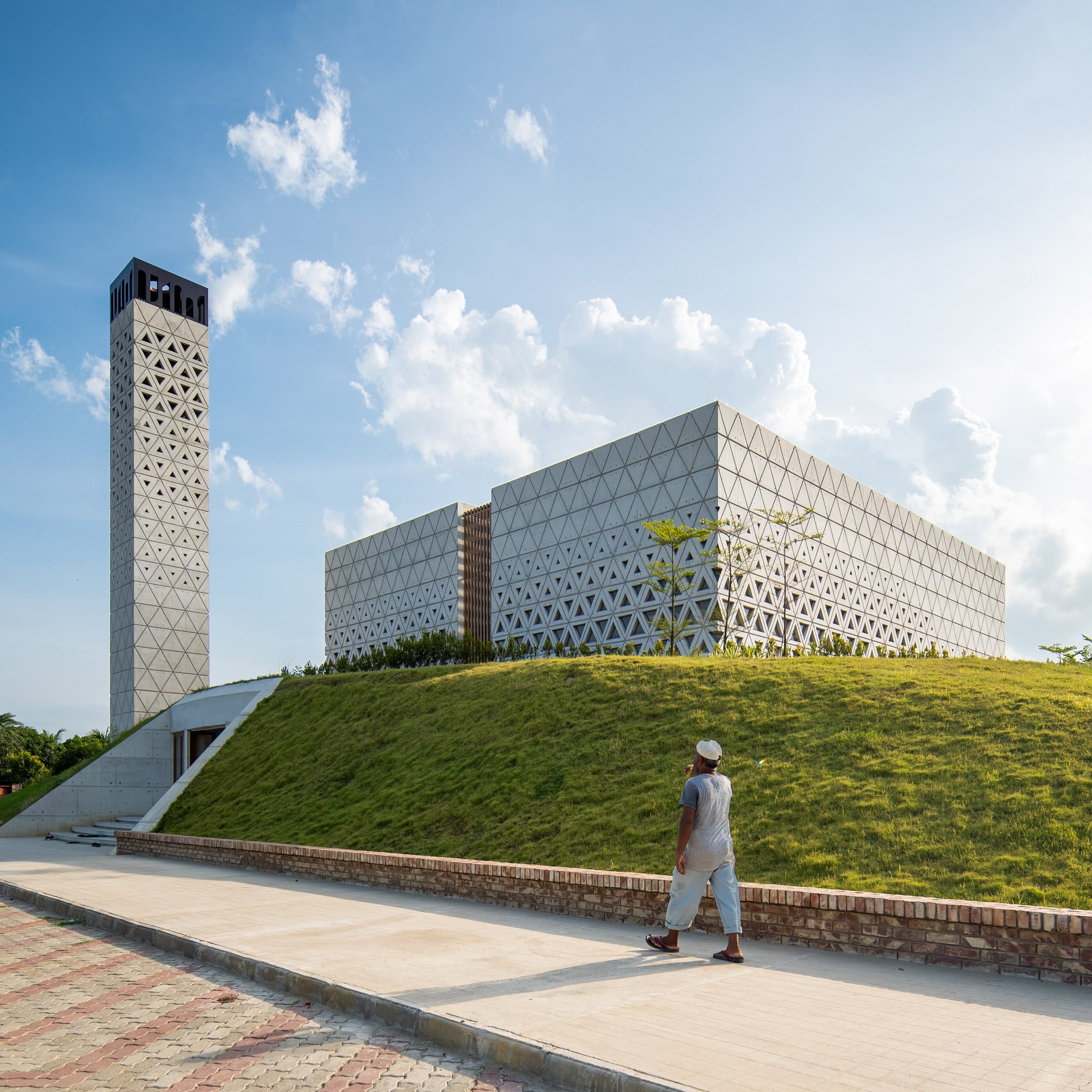 Nakshabid Architects: RIBA Award Winner Reimagines Bangladeshi Spaces