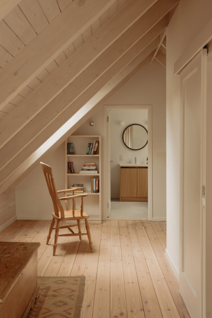 Linden House by Schemata Architects