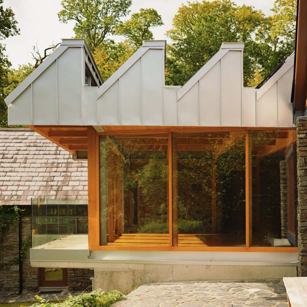 Linden House by Schemata Architects