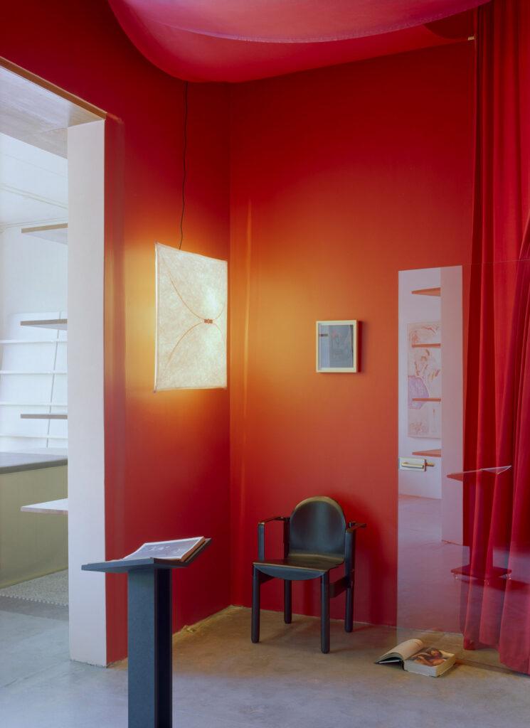 Red room in Simone Book Services