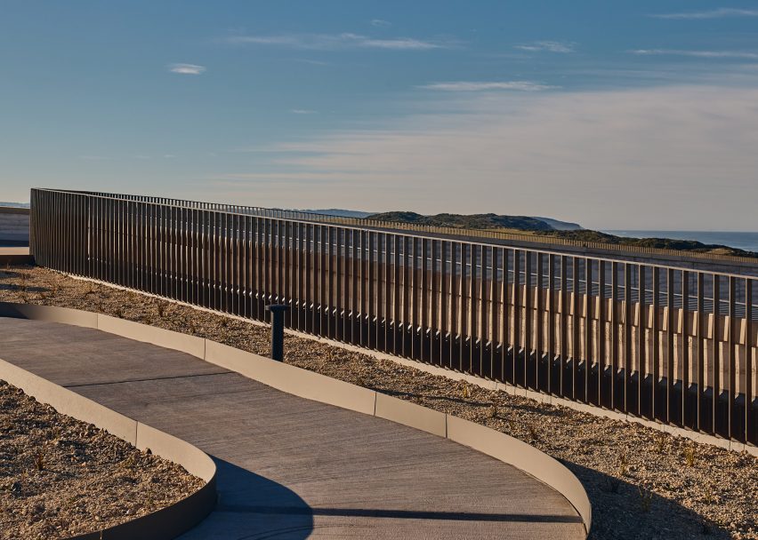 Twelve Apostles visitor centre by Grimshaw