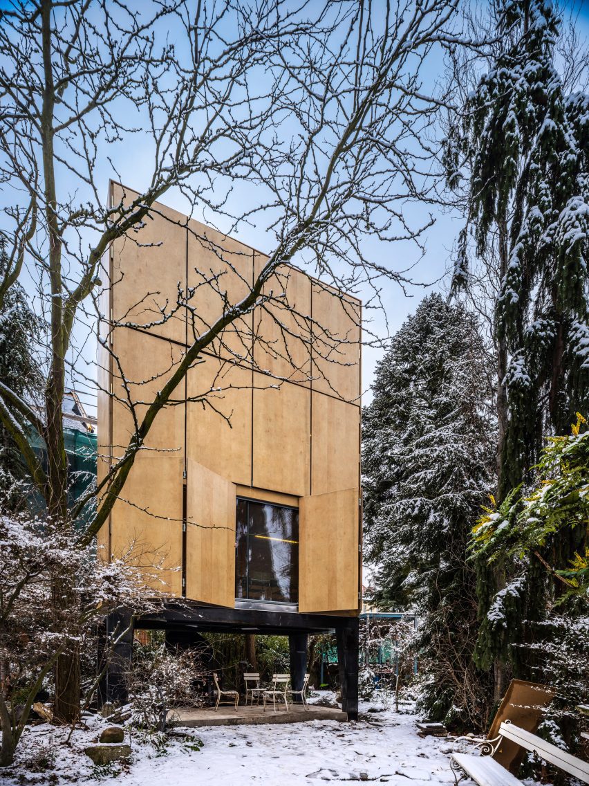 Wardrobe House by Šépka Architekti