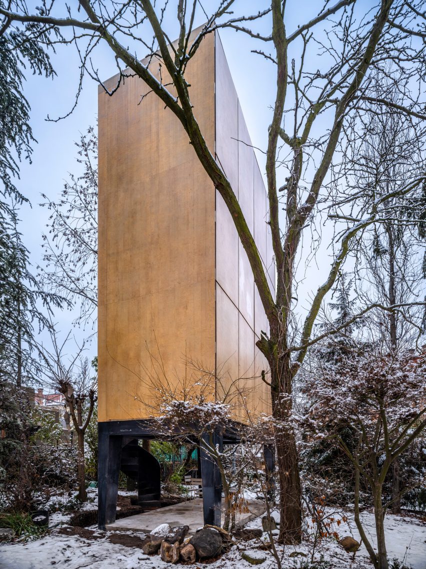 Wardrobe House by Šépka Architekti