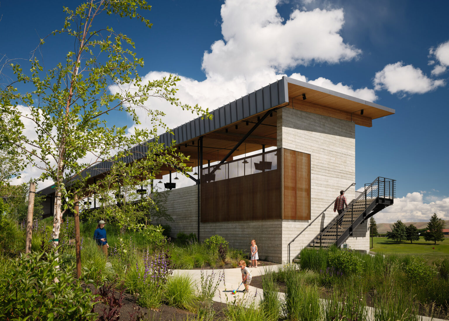 Golf clubhouse by Graham Baba nods to Washington farms